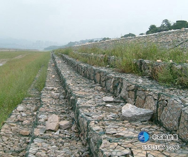 鉛絲石籠 鉛絲石籠